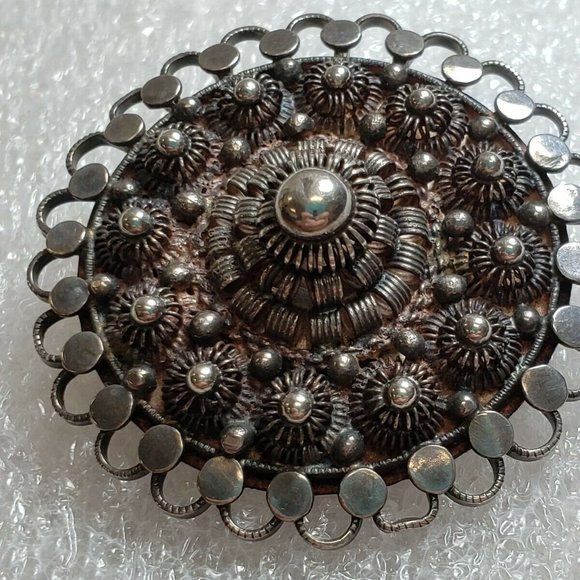 Unmarked vintage cheap costume jewelry